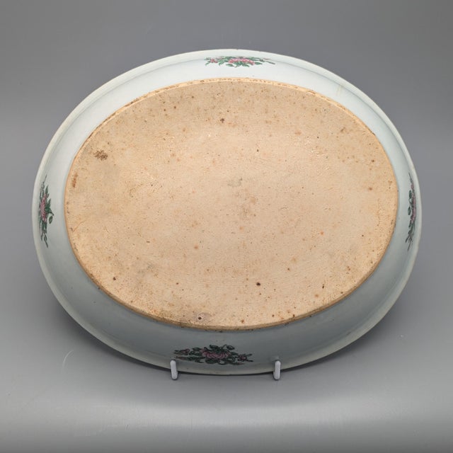 Pair of Chinese Export Platters for the Islamic Market For Sale - Image 4 of 5
