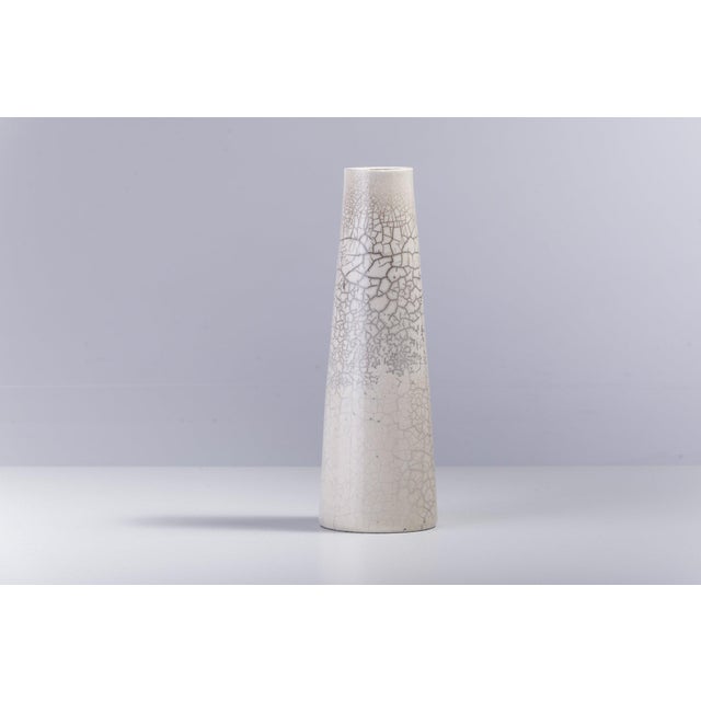 Japanese Modern White Crackle Raku Vase from Laab Milano For Sale - Image 4 of 6