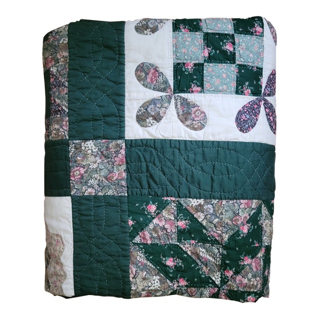 Vintage Patchwork Quilt For Sale