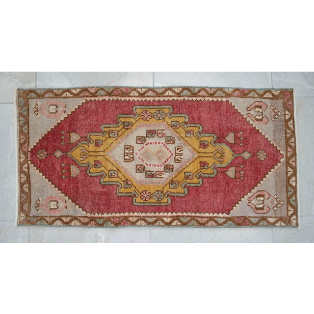 1970s Low Pile Hand Knotted Turkisj Rug Faded Mat- 18'' X 37'' For Sale - Image 11 of 14