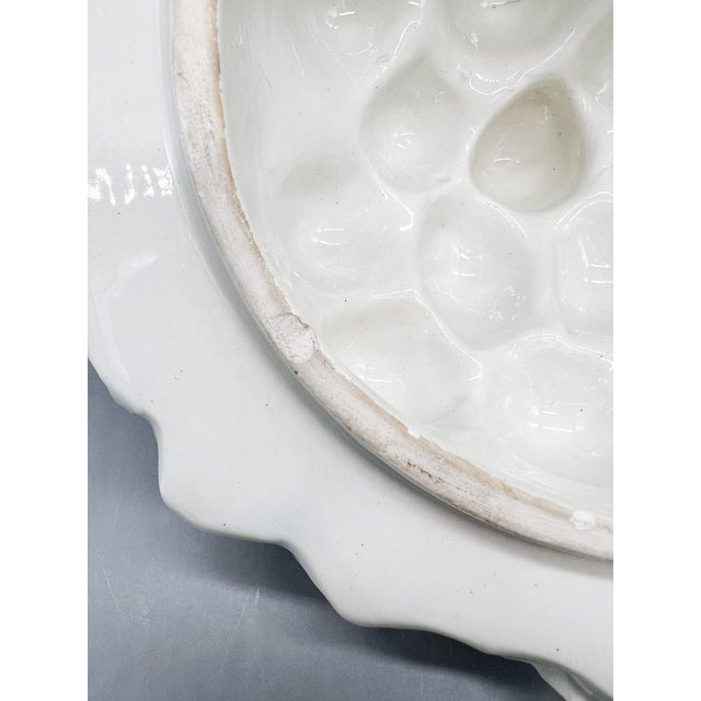 Italian White Ceramic Grape Tureen or Covered Bowl - Blanc De Chine - Mid Century, Neoclassical, Hollywood Regency For Sale - Image 15 of 18