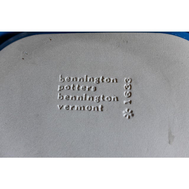 1970s Set of 4 Bennington Potters Vermont Blue Oval Snack Plate — #1633 — David Gil — Mid Century Modern Studio Pottery For Sale In Washington DC - Image 6 of 7