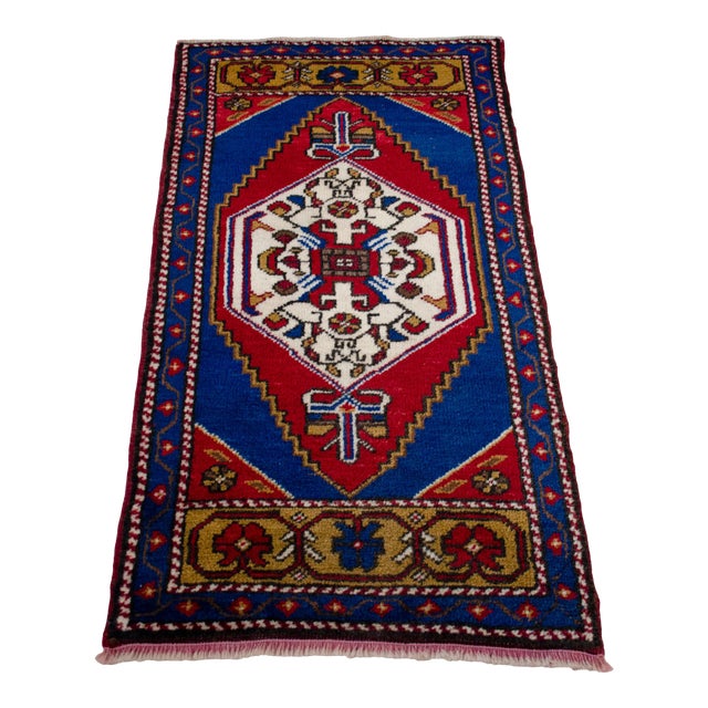 1970s Hand Knotted Small Turkish Rug Mini Rug Mat, Floor Decor - 1'10" X 3'5" For Sale
