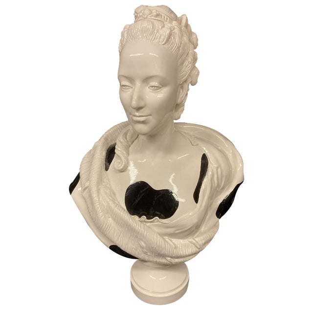 Jean-Baptiste Fournier, Black and White Bust of Marie-Antoinette, 2000s, Resin For Sale