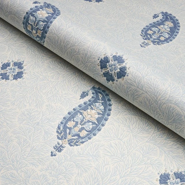 Not Yet Made - Made To Order Sample - Schumacher x Mark D. Sikes Ojai Paisley Fabric in China Blue For Sale - Image 5 of 6