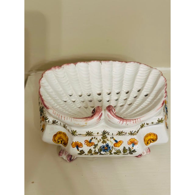 Italian Vintage Italian Shell Shaped Berry Server For Sale - Image 3 of 9