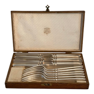 Keen Kutter Silver-Plate Knife and Fork Set by Simmons Hardware Company. - Service for 6