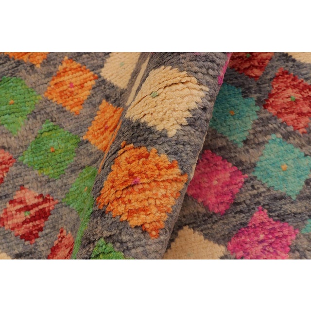 Red Shabby Chic Balochi Gray/Red Wool Rug - 4'2''x6'1'' For Sale - Image 8 of 11