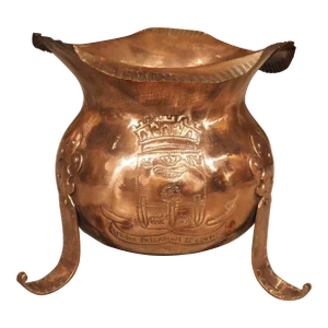 Early 1900s French Copper Cachepot Jardiniere With Scalloped Rim