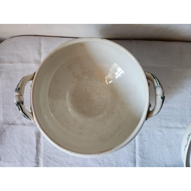 French Forest Green Floral Earthenware Soup Tureen from Sarregeumines, 1880s For Sale - Image 11 of 17