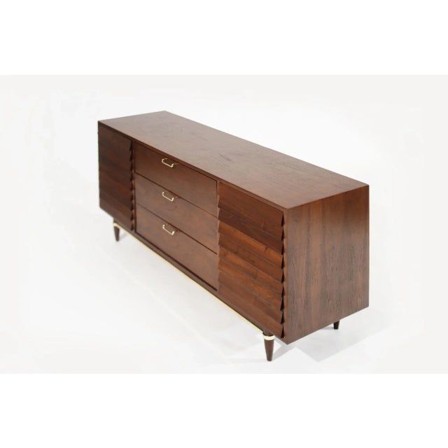 Mid Century Modern Walnut Dresser With Brass Accents, C. 1950s For Sale In New York - Image 6 of 12