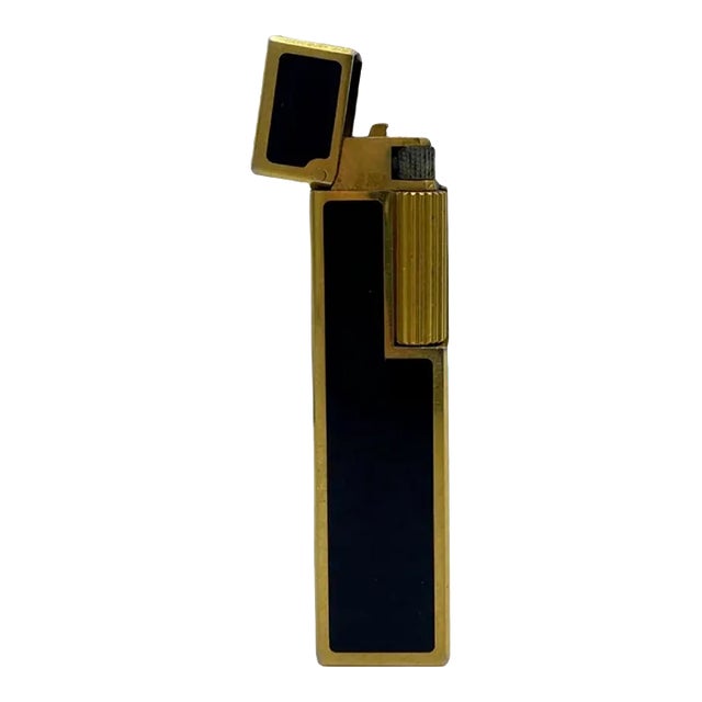 Mid 20th Century The "21" Club New York Nyc Restaurant Vintage Black & Gold Cigarette Lighter For Sale