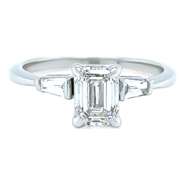 Gia 14ct White Gold Emerald Cut Diamond Ring, Size 5.5 For Sale