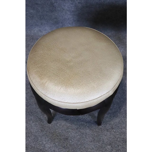 Pair of Barbara Barry for Baker Round Vanity Stools With Leather Upholstery and Sculpted Wood Bases For Sale - Image 4 of 7