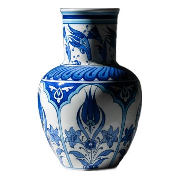 Handmade Ceramic Vase (20cm) – Classic Blue & White Tulips with Petal Collar – Traditional Iznik Decor For Sale