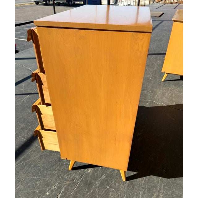 Mid-Century Modern Mid Century Baumritter Birchcraft Dresser Set For Sale - Image 3 of 13