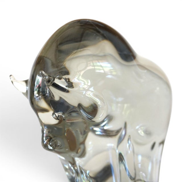 This expressive bull, crafted from solid crystal glass, is among the most impressive animal sculptures by renowned glass...