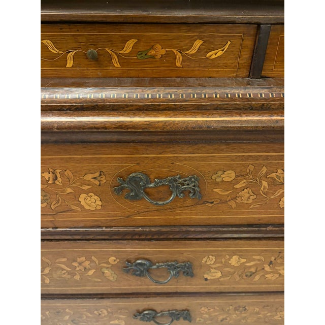 Antique 18th Century Dutch Walnut Marquetry Cabinet with Floral Inlay For Sale - Image 17 of 18