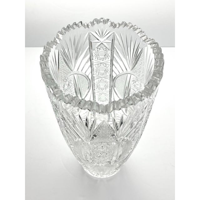 Large Heavy Vintage Bohemian Cut Lead Crystal Presentation Centerpiece Vase For Sale In Dallas - Image 6 of 8