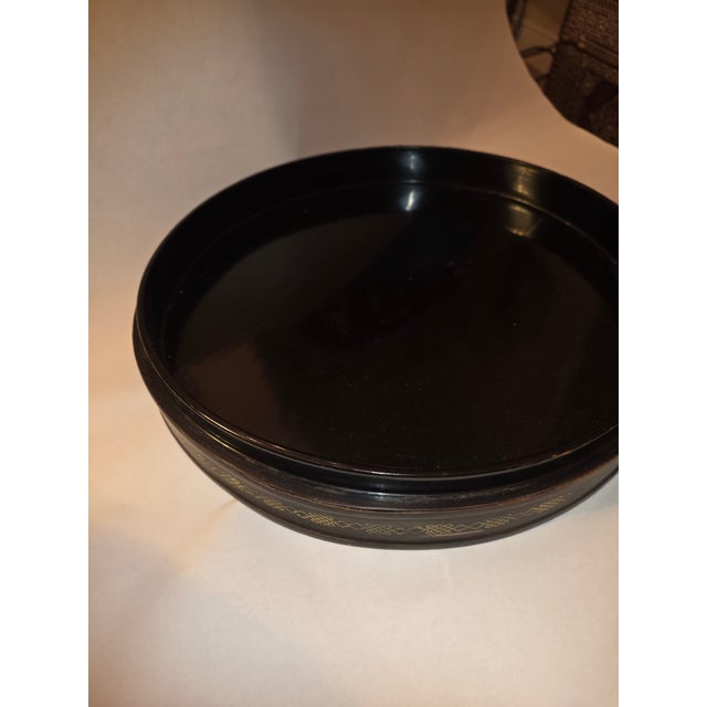Early 20th Century Japanese Lacquered Storage Box For Sale - Image 14 of 17
