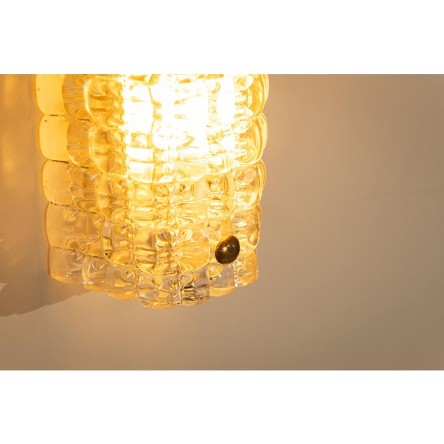 White Large Murano Glass Wall Lamp from Venini, Italy, 1970s For Sale - Image 8 of 13