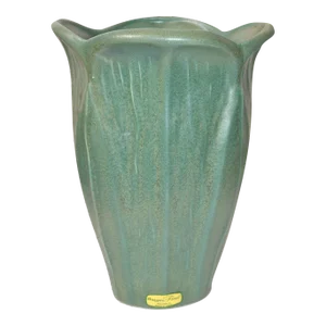 1980s Haeger Floral Mint Green Glazed Hand-Crafted Pottey Vase