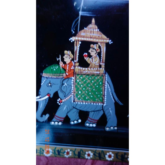 1950s 1950s Caliph on Elephant, Handpainted Lacquered Wood Lidded Box For Sale - Image 5 of 9