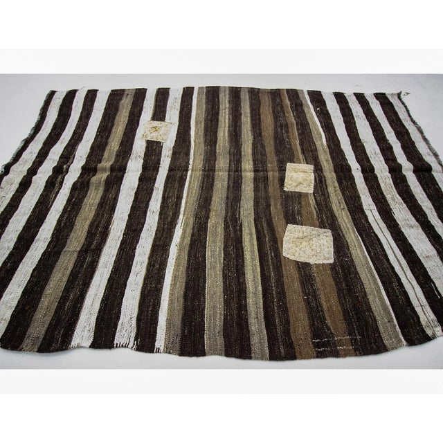 Mid-Century Modern Vintage Striped Brown Kilim Rug-6'7x8'6" For Sale - Image 3 of 7