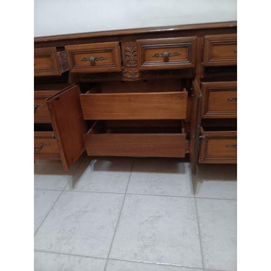 1980s Dixie Wood Dresser French Provincial 10 Drawer Cherry For Sale - Image 4 of 9