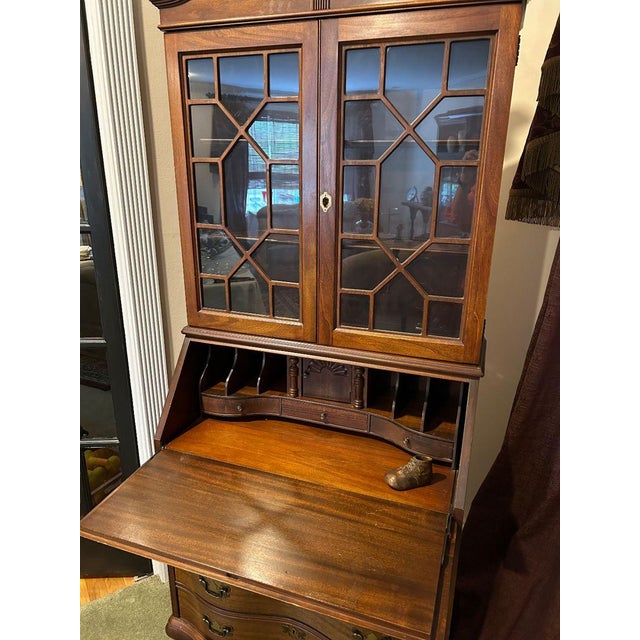 Wood Maddox of Jamestown Vintage Mahogany Secretary Desk - Circa 1950s For Sale - Image 7 of 7