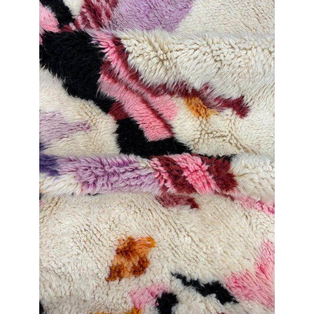 Early 21st Century Moroccan Modern Rug, 2010s For Sale - Image 5 of 10