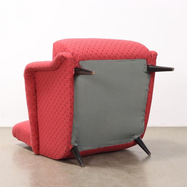 Red Vintage Italian Lounge Chair in Fabric and Wood, 1950s For Sale - Image 8 of 9