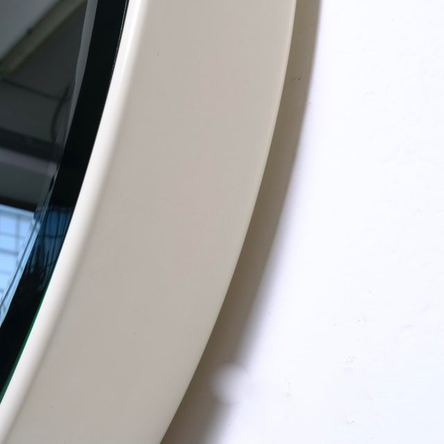 Modern Spacen Age Backlit Mirror, Italy, 1970s For Sale - Image 3 of 18