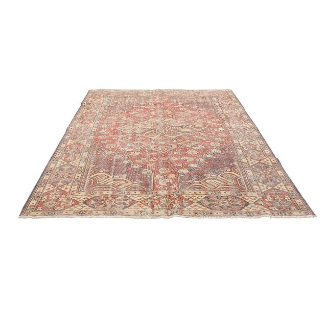 Handknotted vintage wool rug from Oushak region of Turkey. Approximatelly 50-60 years old. In very good condition.