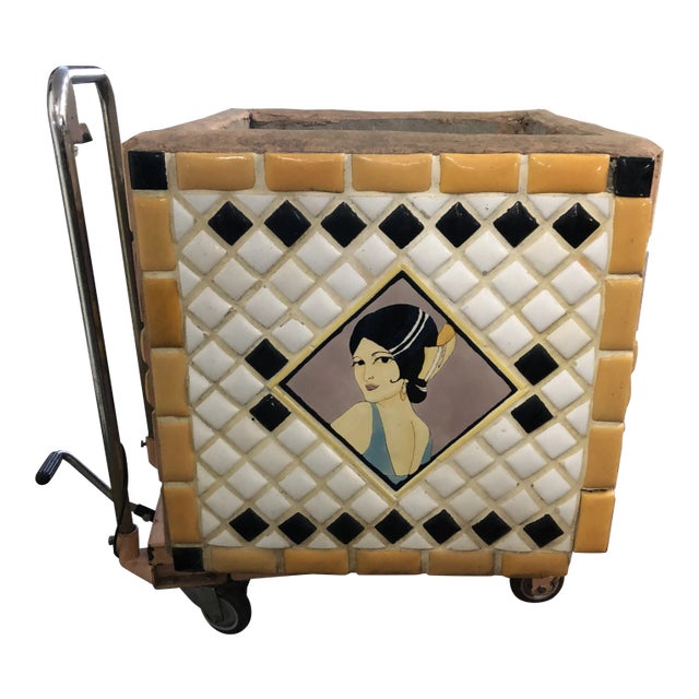 1920s Vintage Art Deco Woman Planter For Sale