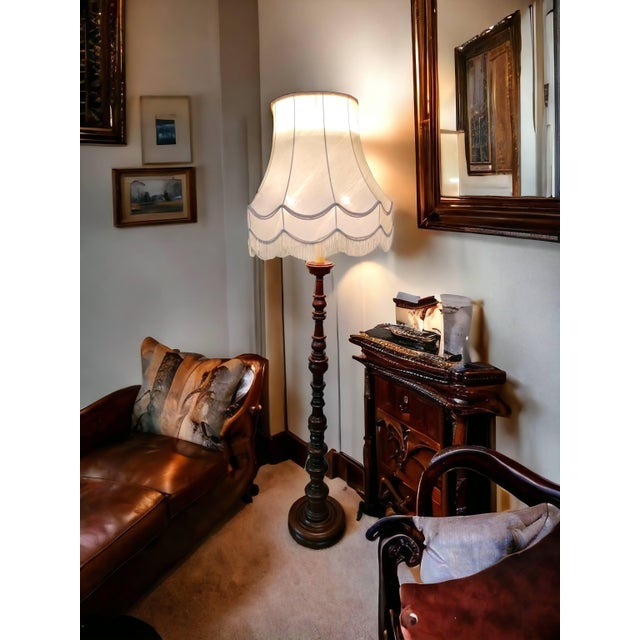 Art Deco Floor Lamp in Turned Walnut Wood, 1890s For Sale - Image 5 of 5