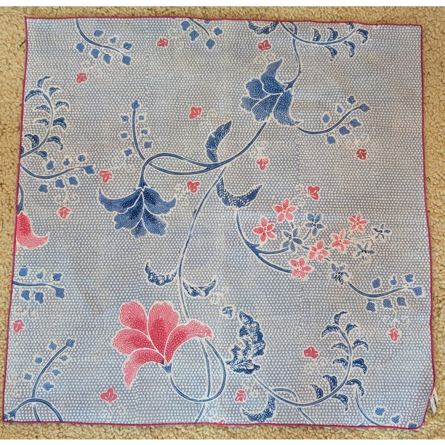 These are beautiful, vintage China Seas napkins that have been seldom used. It's a set of 10 plus a bonus napkin with a...