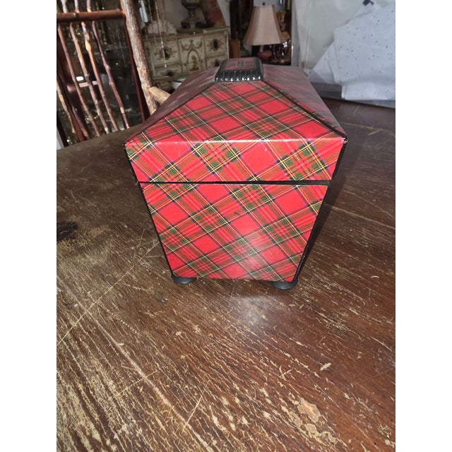 19th Century Tartan Ware Tea Caddy For Sale In San Antonio - Image 6 of 9