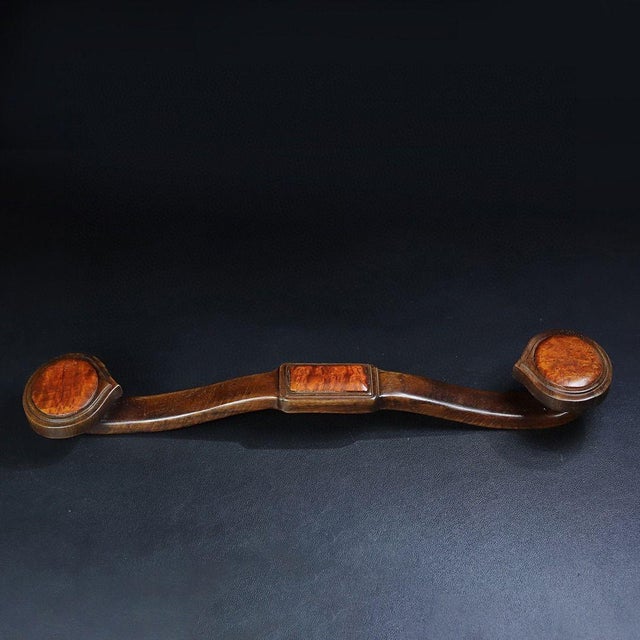 Mid 20th Century Vintage Chinese Huali Rosewood Ruyi Scepter | Burl Wood Inlaid Scholar's Object For Sale - Image 5 of 9