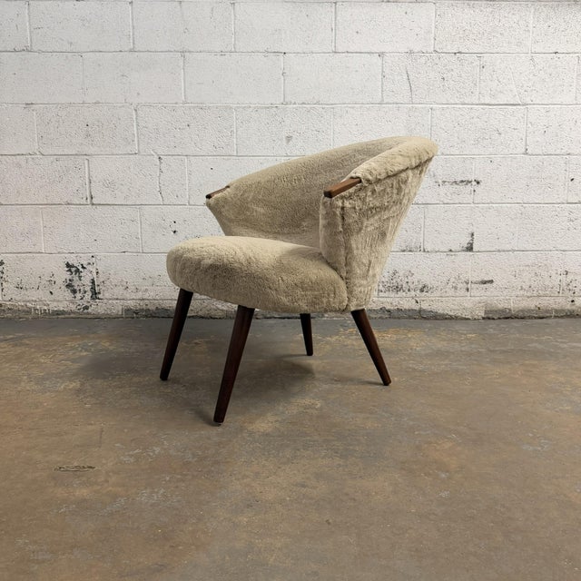 Vintage Danish 1950s Mid-Century Bent Møller Jepsen Attributed Lounge Chair, Beige Fur-Like Upholstery For Sale - Image 13 of 18