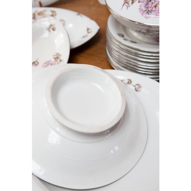 Ceramic French Art Deco Porcelain Dinnerware Set with Mauve Flowers, 1930s, Set of 42 For Sale - Image 7 of 8