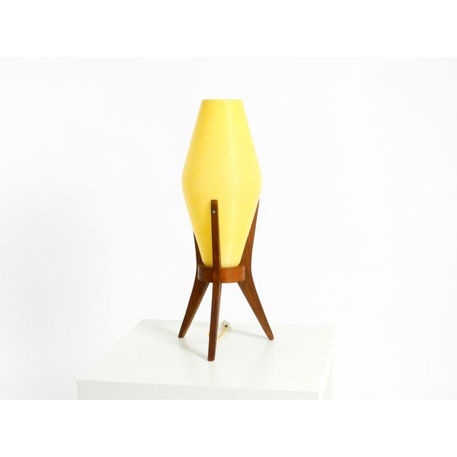 Mid-Century Modern Tripod Wooden Table Lamp with Plastic Shade by Regina Leuchtvase, 1950s For Sale - Image 4 of 18