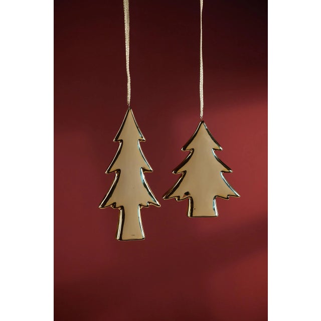 Traditional Ceramic Gold Flat Tree Hanging Ornaments, Set of 8 For Sale - Image 3 of 3