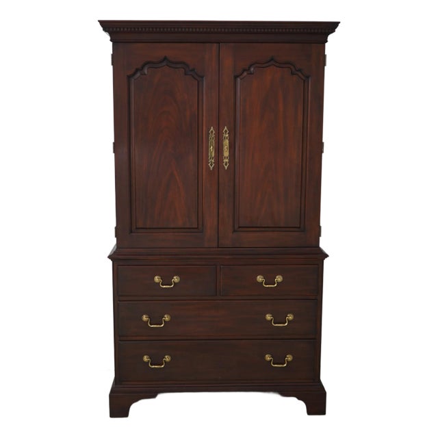 Henkel Harris Model 173 Mahogany Tv Cabinet For Sale