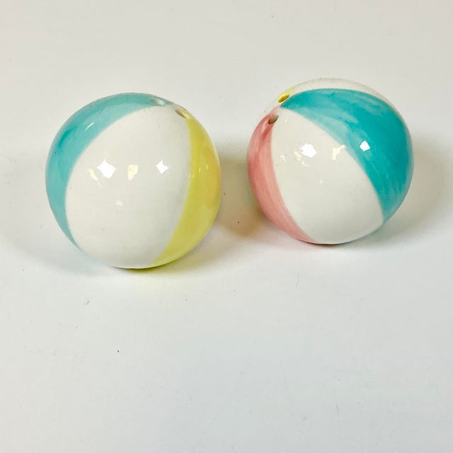 Mid-Century Coastal Boho Chic Beach Ball Salt & Pepper Shakers - A Pair. For Sale - Image 4 of 12
