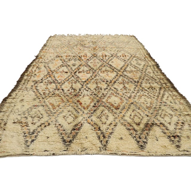 Vintage Moroccan Beni Ourain Rug - 06'07 X 09'09 For Sale In Dallas - Image 6 of 9