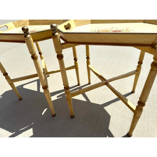 Vintage French Provincial 2-Tier Bar Cart For Sale - Image 4 of 10