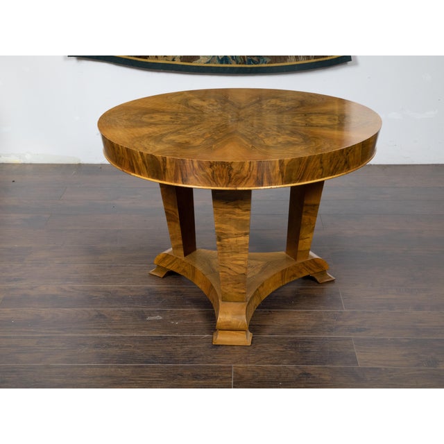Mid 19th Century Austrian Biedermeier Walnut 1840s Table with Butterfly Veneer and Tripod Base For Sale - Image 5 of 11