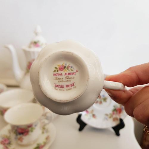 Metal Vintage Moss Rose Porcelain Set from Royal Albert, England, Set of 6 For Sale - Image 7 of 9