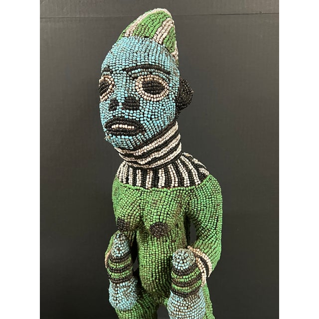 Late 20th Century African Tribal Art Carved Wood and Beaded Bamileke Statue From Cameroon For Sale - Image 12 of 14